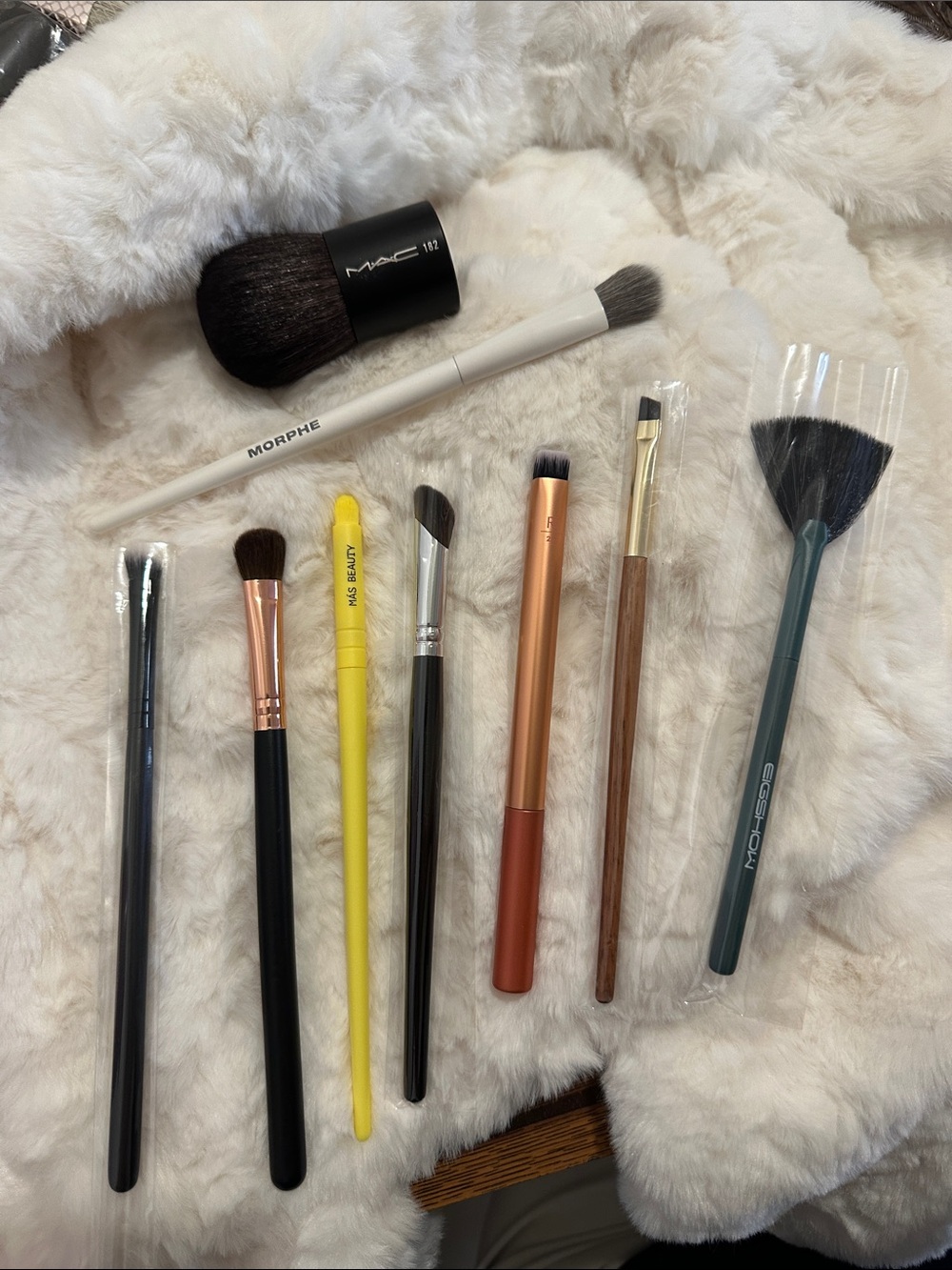 Mixed Makeup Brush Set - MAC & Morphe Visible